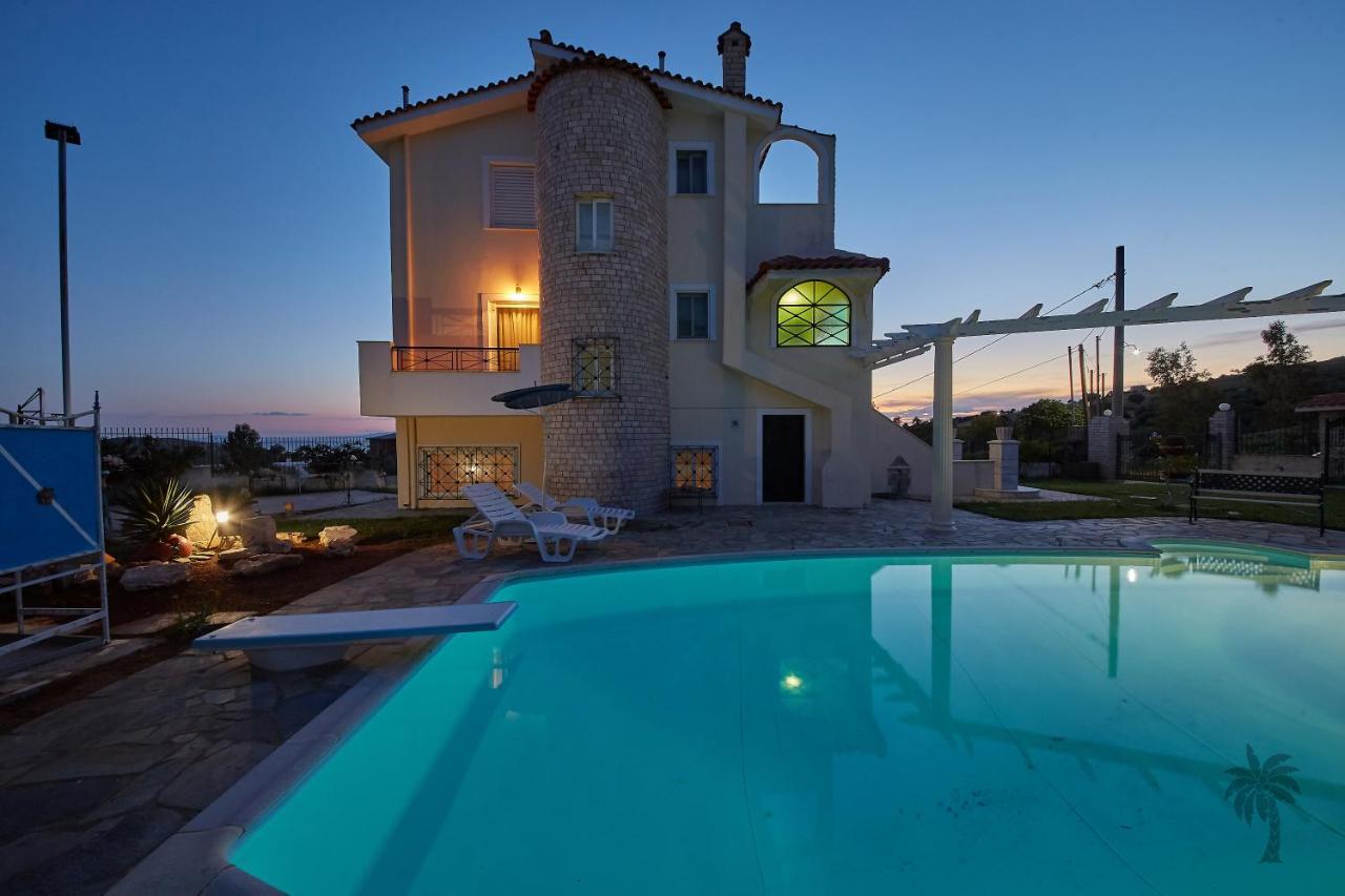 Villa Konstadina With Swimming Pool Kalivia Thorikou Luaran gambar